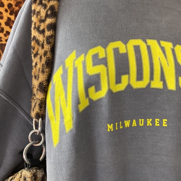 Vintage Crewneck - Picture 6 of 8